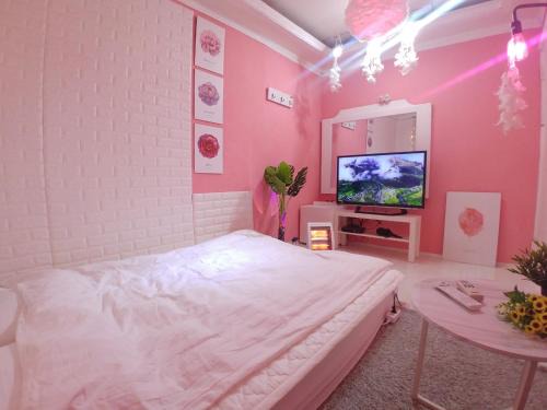 Namyeong-dong Hotel | Spring Light