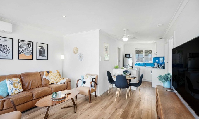 North Beach Apartamento | *Winter Special*Ocean Sunsets @ North Beach