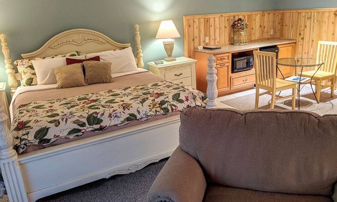 Prudenville Cama Y Desayuno | Springbrook Inn Springbrook