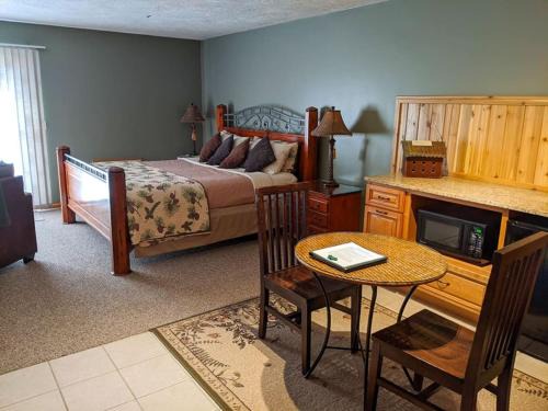 Prudenville Casa | Springbrook North Woods