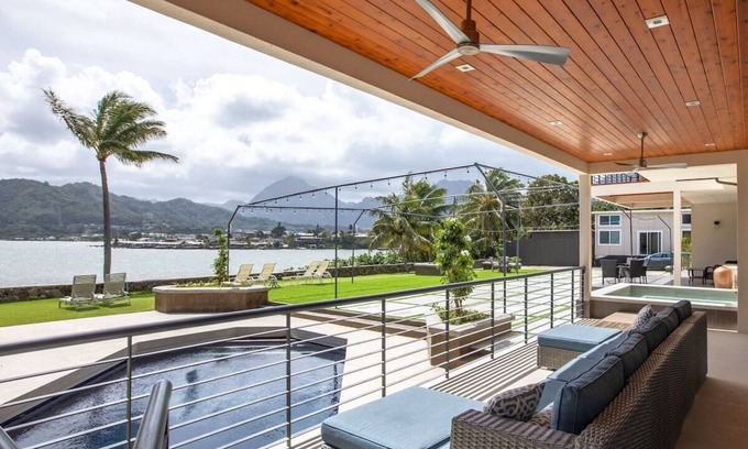 Kaneohe Casa | Springer Estate - Casa Premium con vista a la Bahía de Kaneohe, AC, Piscina