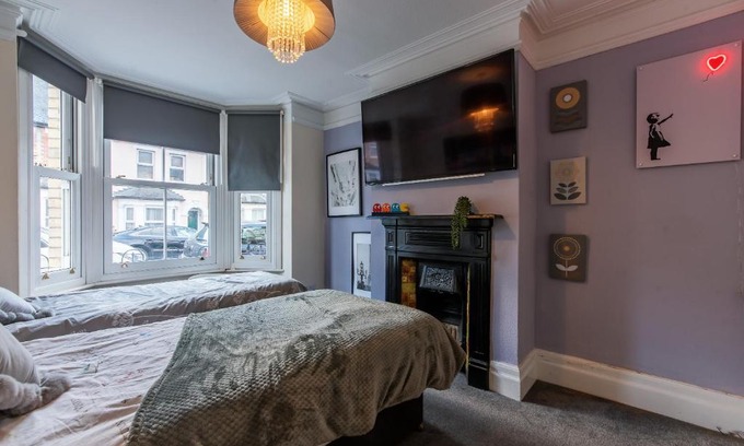 Reading Casa | Springfield Place - 3 Bed Cent Reading - Long term savings - Free Parking