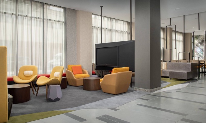 Queens Hotel | SpringHill Suites by Marriott New York Queens