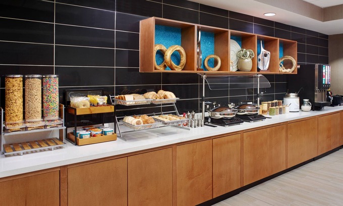 Charlotte Hotel | SpringHill Suites by Marriott Charlotte Univ. Research Park
