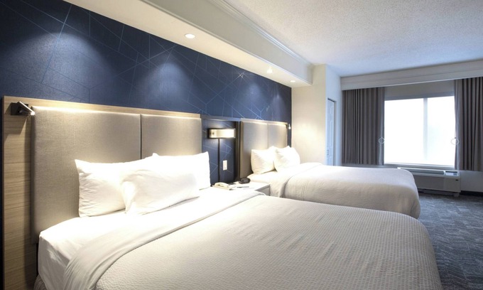 Savannah Hotel | SpringHill Suites by Marriott Savannah I-95