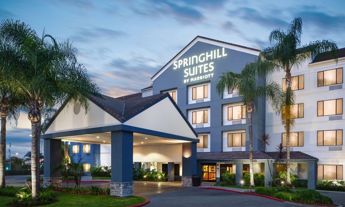 Arcadia Hotel | SpringHill Suites by Marriott Pasadena Arcadia