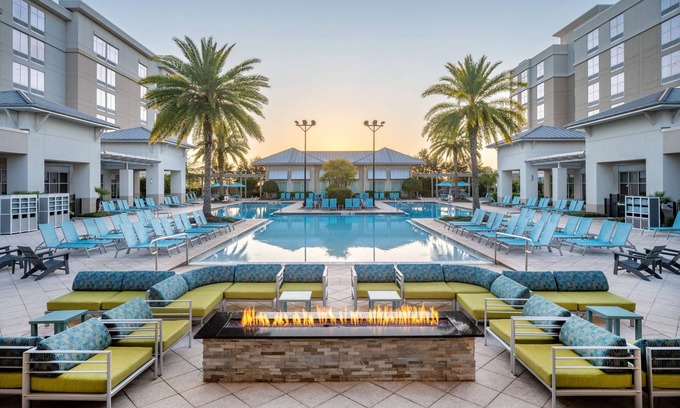 Florida Central Atlantic Coast Hotel | SpringHill Suites Orlando at FLAMINGO CROSSINGS® Town Center/Western Entrance
