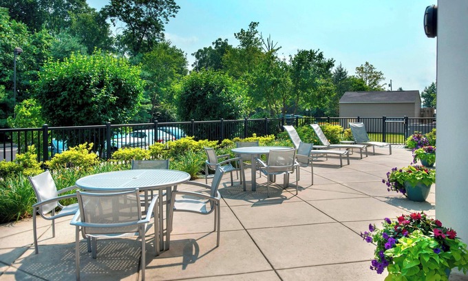 Plymouth Meeting Hotel | SpringHill Suites by Marriott Philadelphia Plymouth Meeting