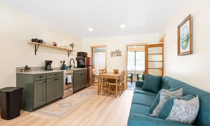 Holderness Casa | Squam waterfront 2 bed 2 bath (Suite 8)