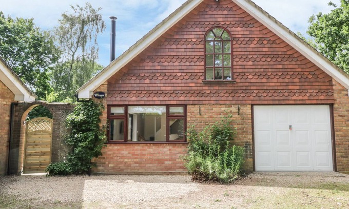 East Dereham Apartamento | SQUIRRELS DREY, con fuego abierto en Litcham, Ref 958809