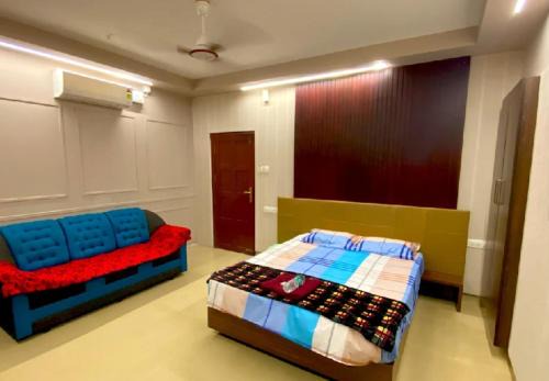 North Nada Hotel | Sree guruvayoorappan inn