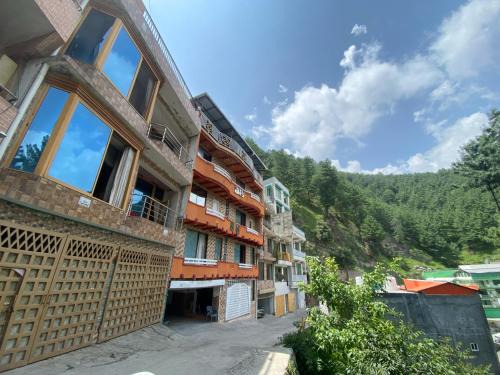 Dhirkot Apartamento | SS Guesthouse