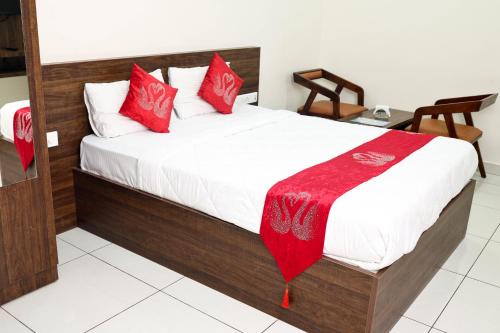 Mandya Hotel | SSR Comforts