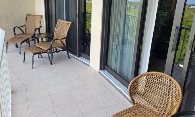 Marco Island Condominio | Sst4-701 - South Seas Tower 2 Bedroom Condo by Redawning