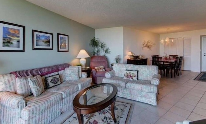Marco Island Condominio | Sst4-808 - South Seas Tower 2 Bedroom Condo by Redawning