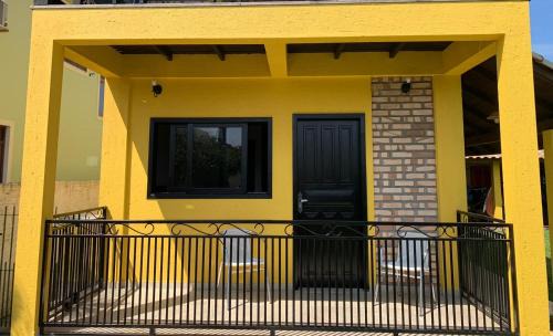Alto Ribeirao Leste Apartamento | Stúdio Amarelo