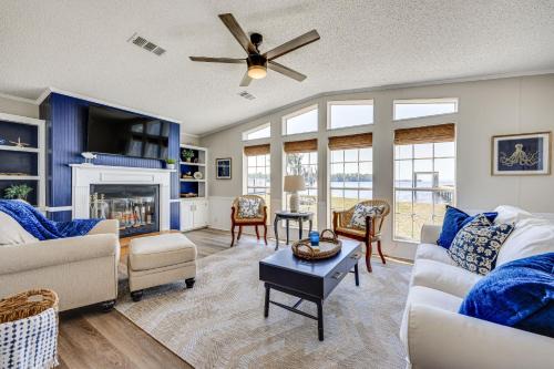 Doctors Inlet Casa | St Augustine Home with Dock and Lift on St Johns River