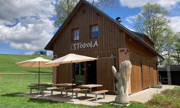 Albrechtice v Jizerskych horach Apartamento | Stodola