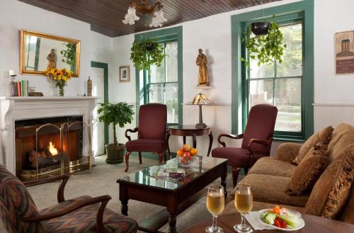 Downtown Historic District Cama Y Desayuno | St. Francis Inn - Saint Augustine