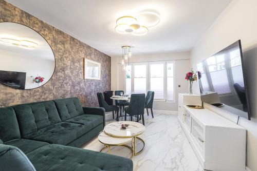 Antibes City Centre Apartamento | St George
