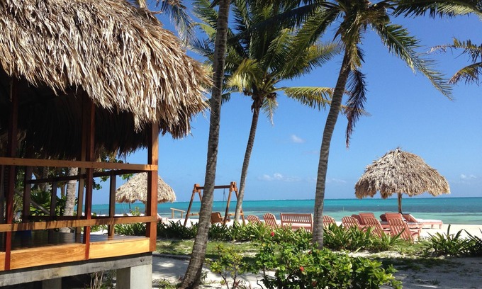 Cayo St. George Hotel | St. George's Caye Resort