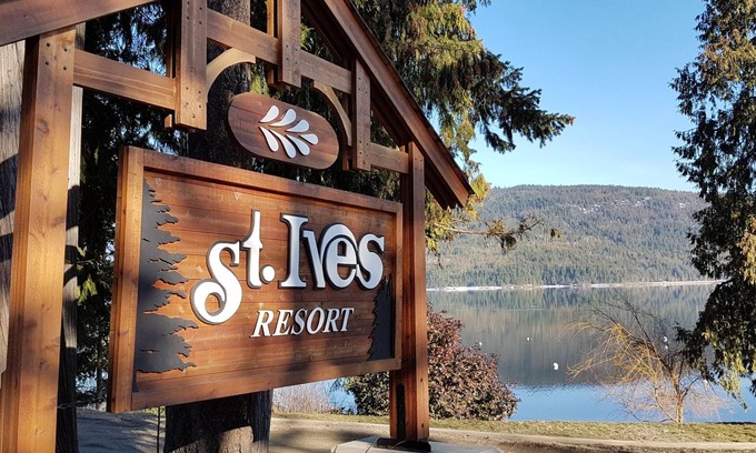 Anglemont Casa | S t. Ives Resort, Shuswap Lake - Se aceptan mascotas, muelle, kayaks y tablas GRATIS, 2 recámaras