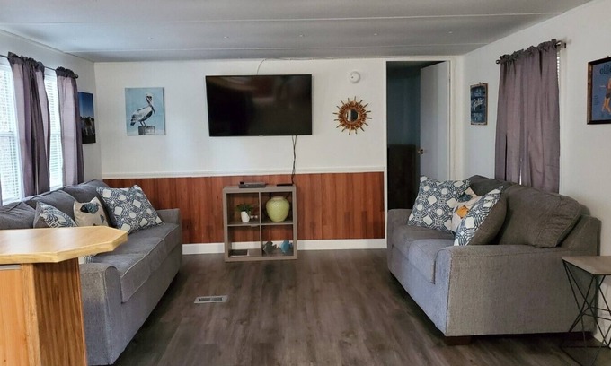 Welaka Casa | St. JOHNS RIVER TOWN HIDEWAY