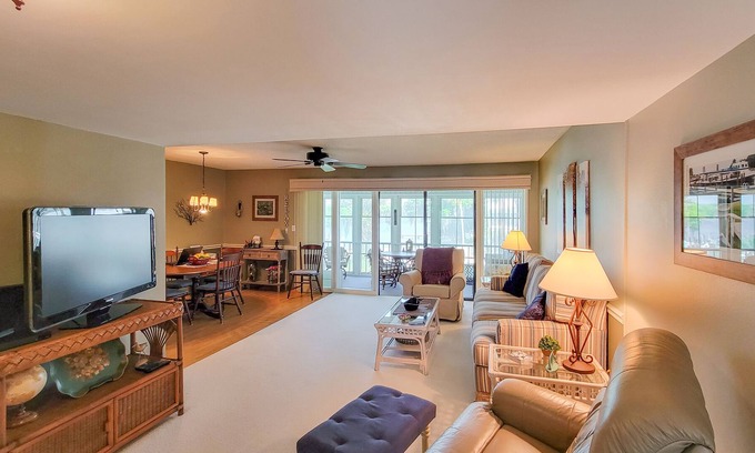 Welaka Condominio | St. Johns River View Condo w/1BR