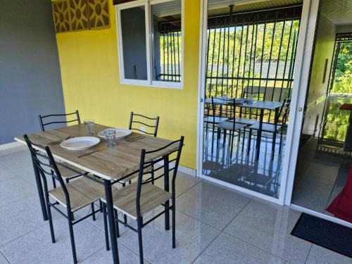Les Hattes Apartamento | ST-Laurent Haut de Balate Confort