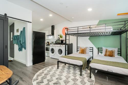 Beverly Green Apartamento | St Louis Hideaway Private Modern Comfort Near Strip
