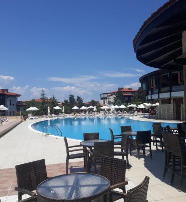 Sozopol Apartamento | St. Marina Sea view studio