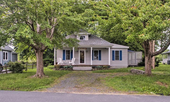 Neavitt Casa | St Michaels Area Cottage - Walk to Water and Marina