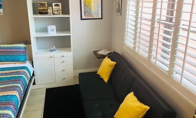 St. Pete Beach Cabaña | St. Pete Upham Beachfront Pool Wifi Parking
