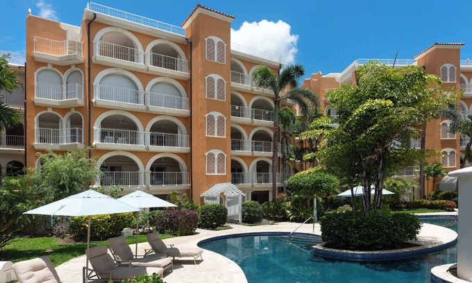 Little Battaleys Apartamento | St Peter's Bay 110 in Speightstown by Personal Villas - Contemporary Convenience