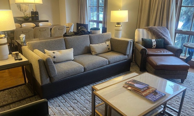 Downtown Apartamento | St. Regis Residence Club Aspen - Huge 2 Bedroom 2.5 Bath Suite