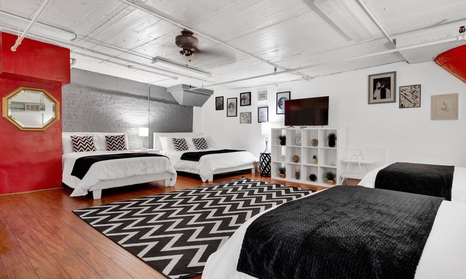 Historic Core Apartamento | St. Vincent Lofts