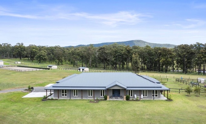 Pokolbin Casa | Stable and Vines - Pokolbin, Hunter Valley