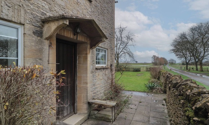 Lechlade Cabaña | Stable Cottage