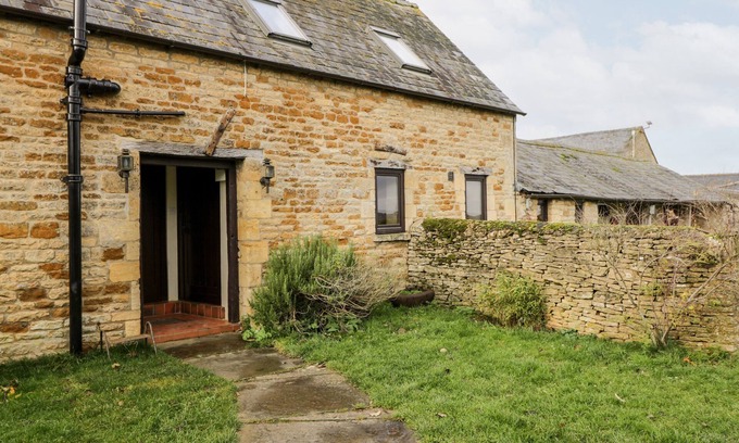 Longborough Cabaña | Stable Cottage