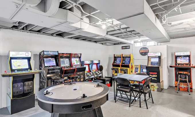 Green Bay Casa | Raro de 5 habitaciones con 2 camas King cerca de Lambeau Field