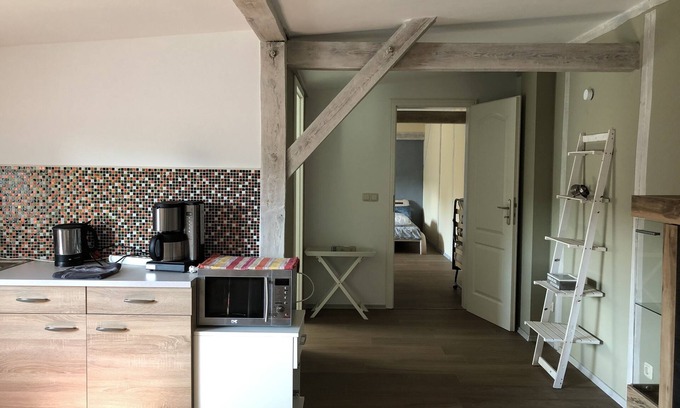 Maasdorf Apartamento | Stadtwohnung mit Balkon und Eigenem Eingang