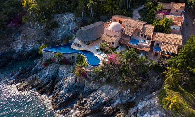 Zihuatanejo Villa | Staffed Oceanfront Estate: Giant Infinity Pool + Views