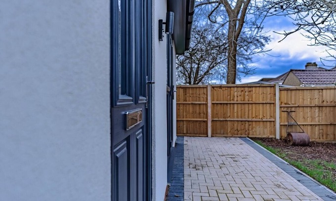 Filton Casa | Stag Residence: Modern Serviced Accomodation