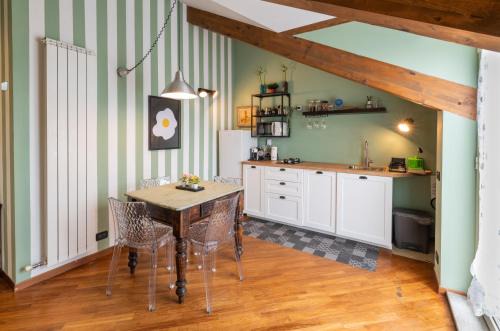 Parella Apartamento | STAGABIN La Mansarda Panoramica Un Rifugio di Eleganza e Tranquillità