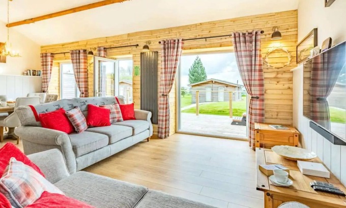 Sherborne Casa | Stags Barn - Luxury 5* Dorset barn conversion with private hot tub