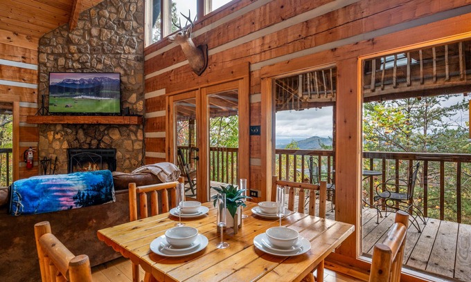 Gatlinburg - Pigeon Forge Cabina | Stairway to Heaven Breathtaking Mountain Views