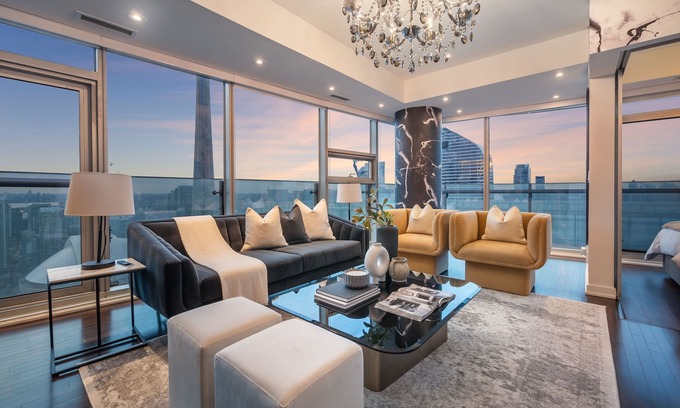 Toronto Entertainment District Apartamento | Stallion Suites Opp CN Tower & Scotiabank Arena