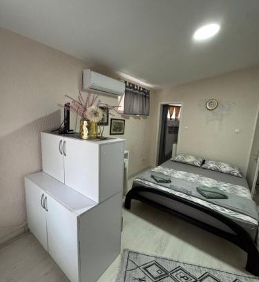Backa Palanka Apartamento | Stan na dan Break