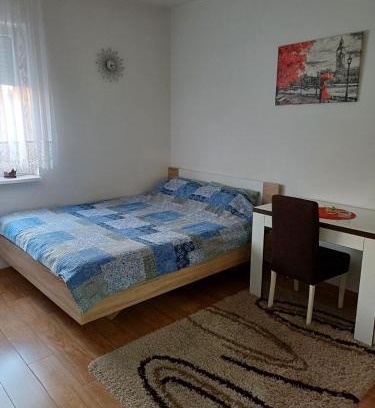 Loznica Apartamento | Stan na dan