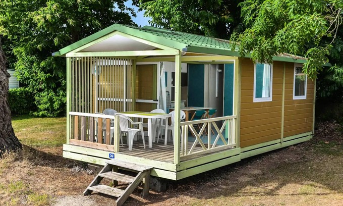 Clohars-Carnoet Chalet De Esquí | Standard Chalet 25m2 (2 Schlafzimmer) + überdachte Terrasse 2 bis 5 Personen - 2 Pers. im Preis enthalten
